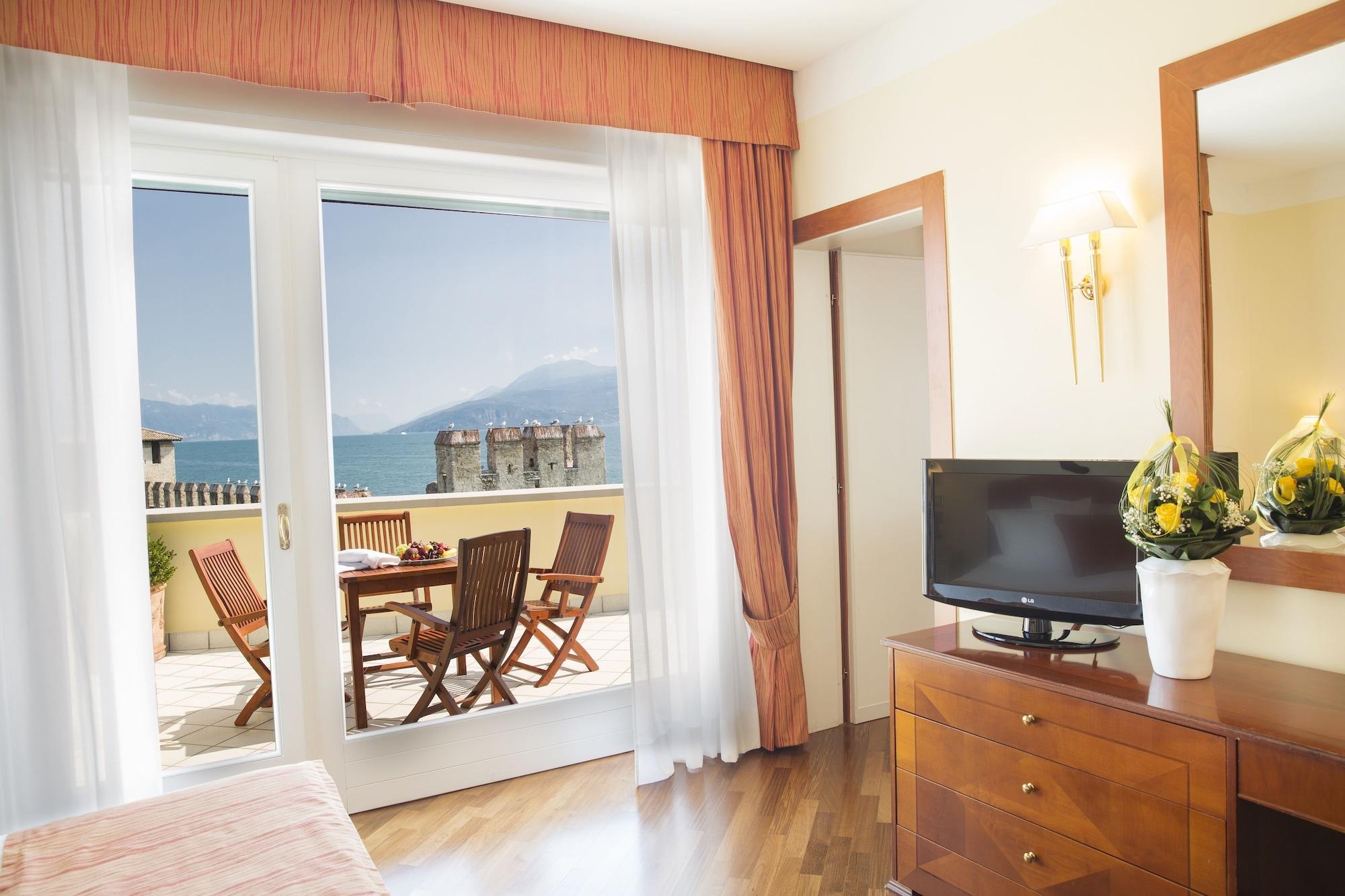 Grand Hotel Terme Sirmione Exterior foto